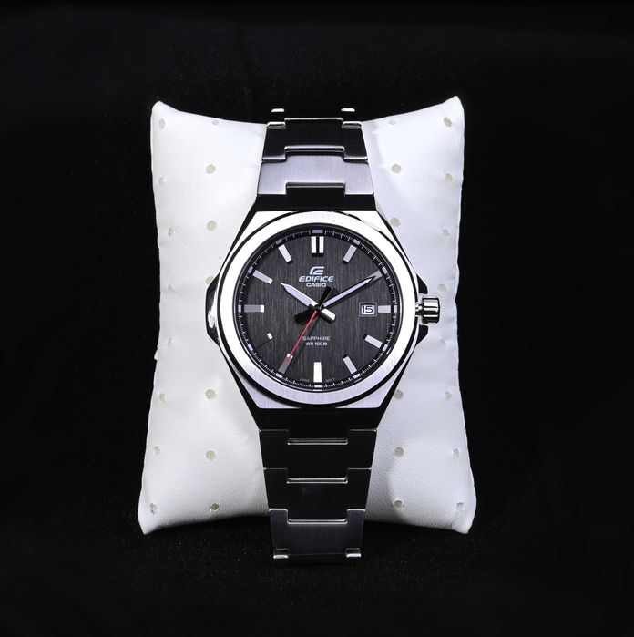Годинник Casio Edifice EFB-108D-1A новий оригінал сапфірове скло
