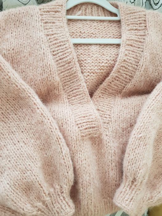 Sweter damski ręcznie robiony roz.S M