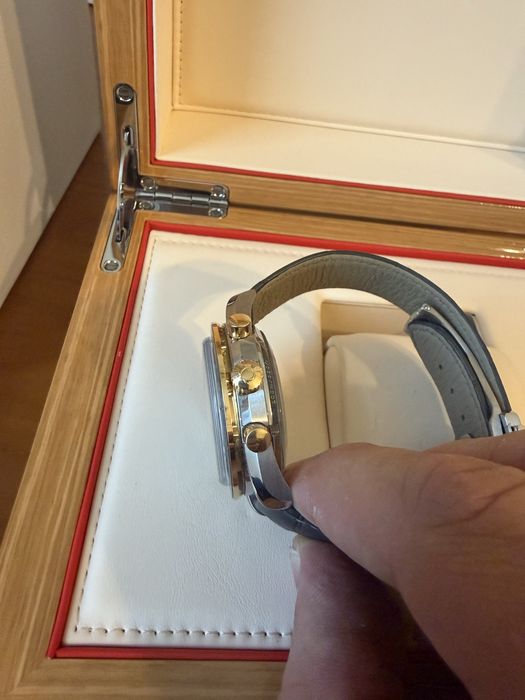 Годинник Omega Speedmaster Professional Moonwatch Moonphase Co-Axial Chronograph 44