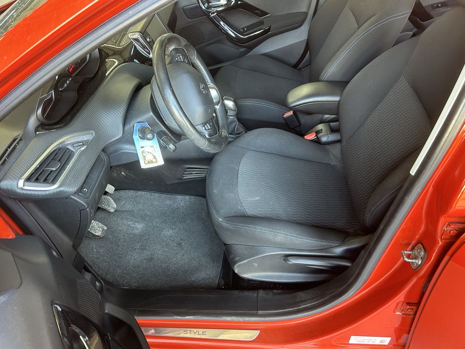 Peugeot 208 1.2 1.2 PureTech Style de 2018