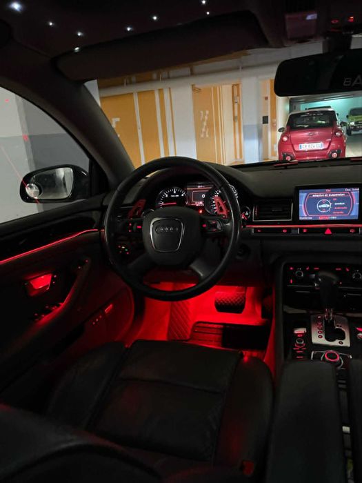 Oświetlenie LED Ambient Light do samochodu – zestaw podświetlenia wnętrza Premium