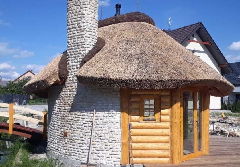 Altana biesiadna, kryta strzechą-PERKOZ