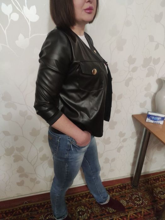 Продам куртку недорого