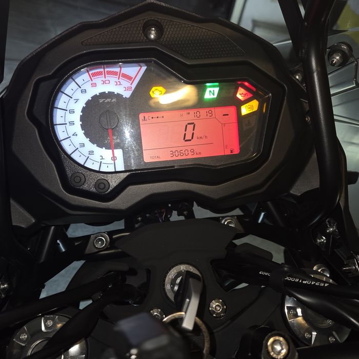 Benelli TRK 502x