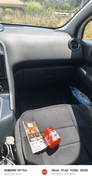Peugeot 5008 de 2015 com motor avariado
