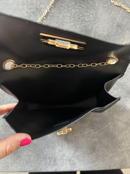 Damska mała torebka czarna