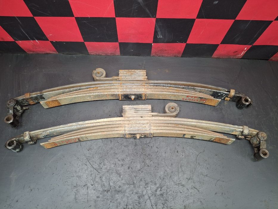 Mola de suspensão trás direita TOYOTA Dyna Chassis (KD_, LY_, _Y2_, _U