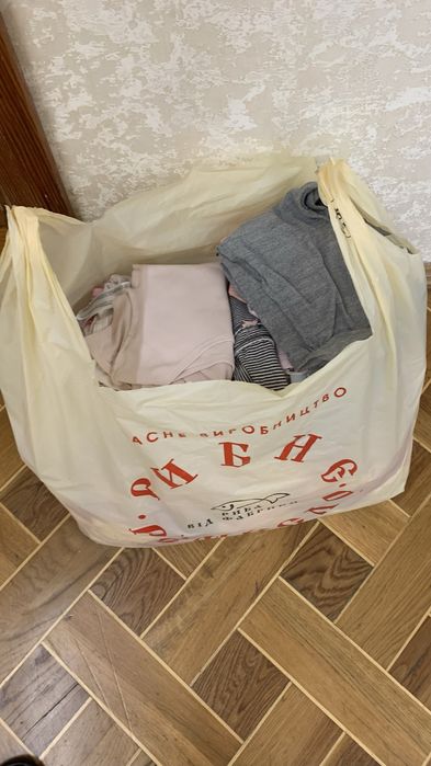 Продам пакет вещей для девочки