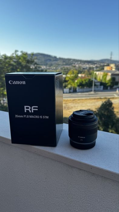 RF-35mm F1.8 macro IS STM