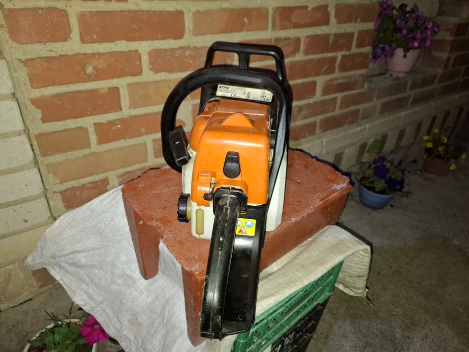Пилка STIHL MS 180