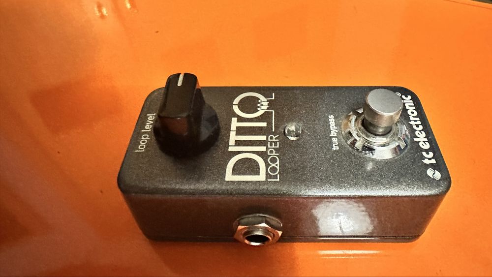 Ditto looper t.c eletronics
