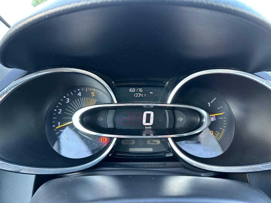 Renault Clio IV 1.5 dCi de 90 cv, de 2013, com 168.176 km