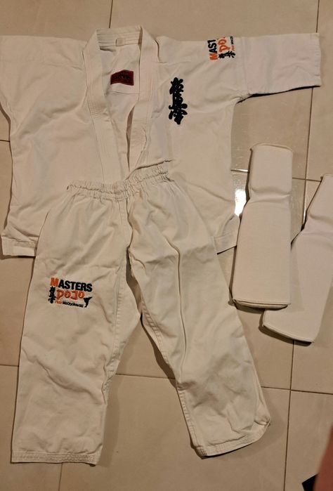Kimono Karate kask i ochraniacze