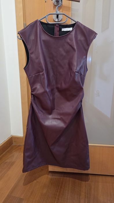 Vestido Novo Stradivarius