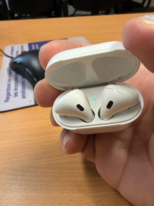 Air pods1 em bom estado