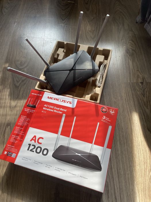 AC1200 Дводіапазонний Wi‑Fi маршрутизатор