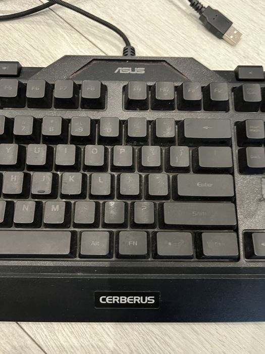 Asus cerberus klawiatura podświetlana