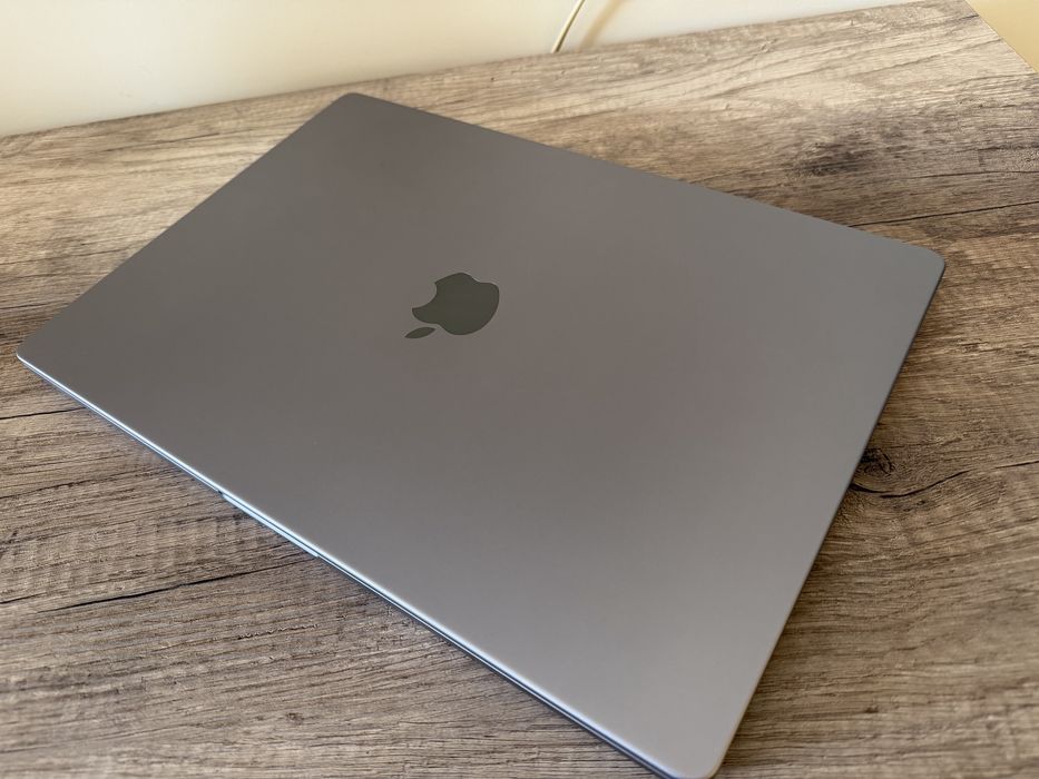 MacBook Pro 16 M1 Pro 32GB 1TB