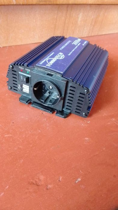 інвертор 300Вт новий