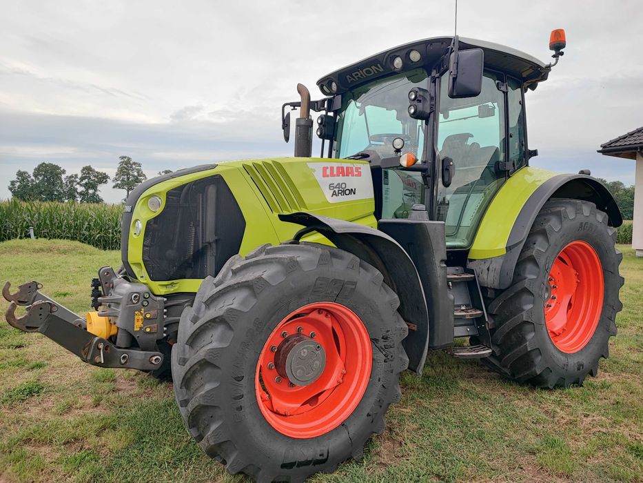 Claas Arion 640 Cebis Hexashift