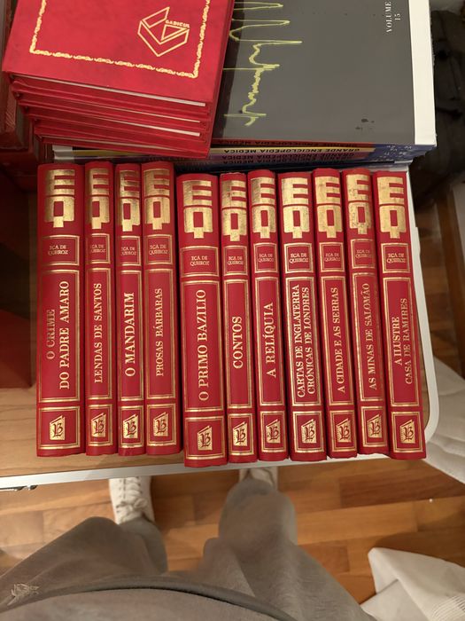 Diversas colecoes de livros