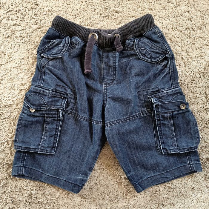 jeans krótkie spodenki chłopięce M&S 140 cm