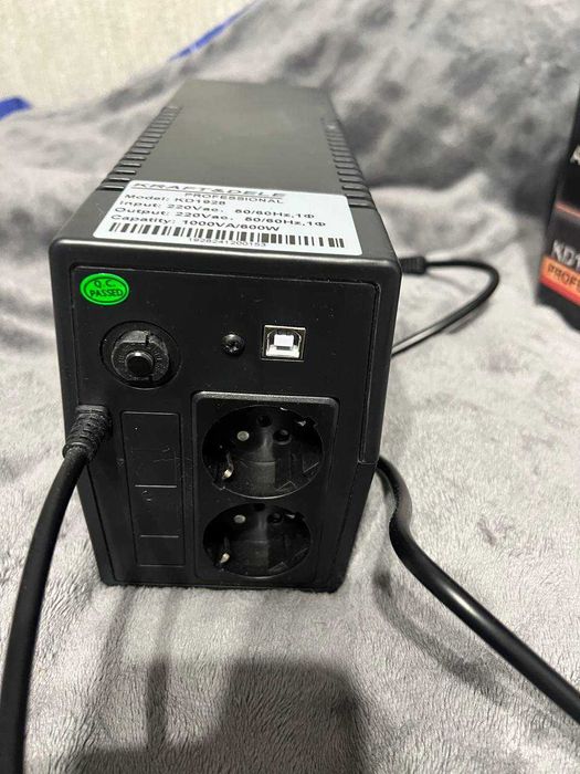 ДБЖ УПС 1000 VA Kraft&Dele KD1928