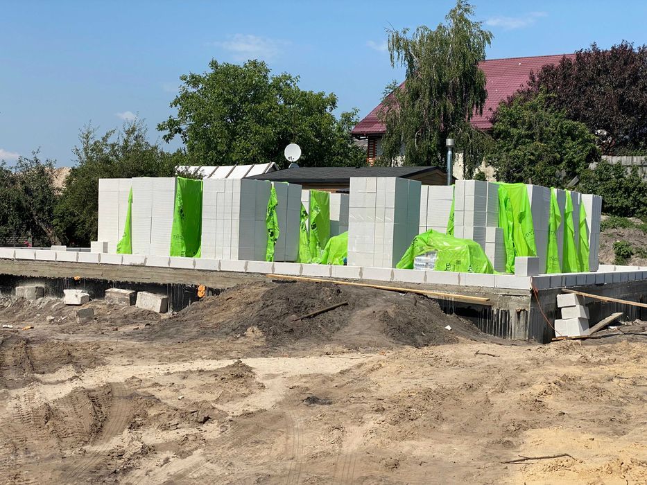 Будівництво будинку Євідновлення