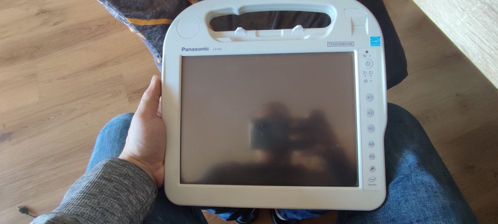 Panasonic Cf-H2 sprawny