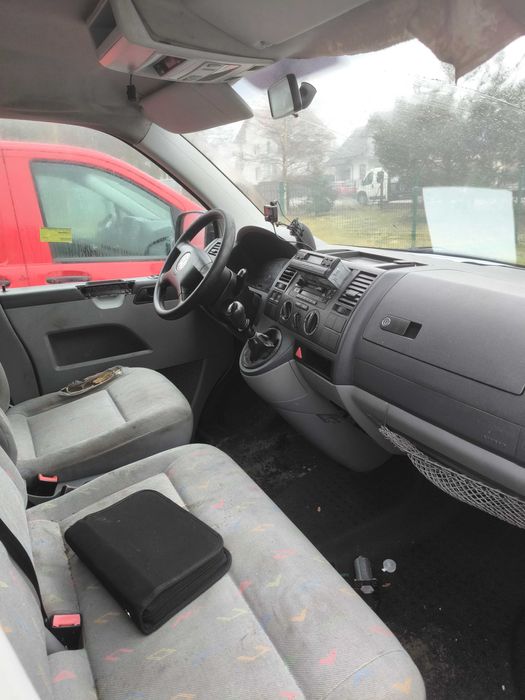 Volkswagen T5 Brygadówka  6os, L2H1 - Long - stan dobry! Klima!