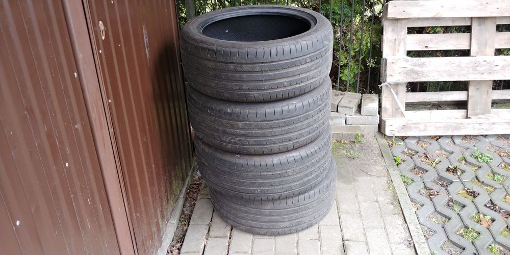 Opony letnie Dębica Presto 225x45x18 stan bdb