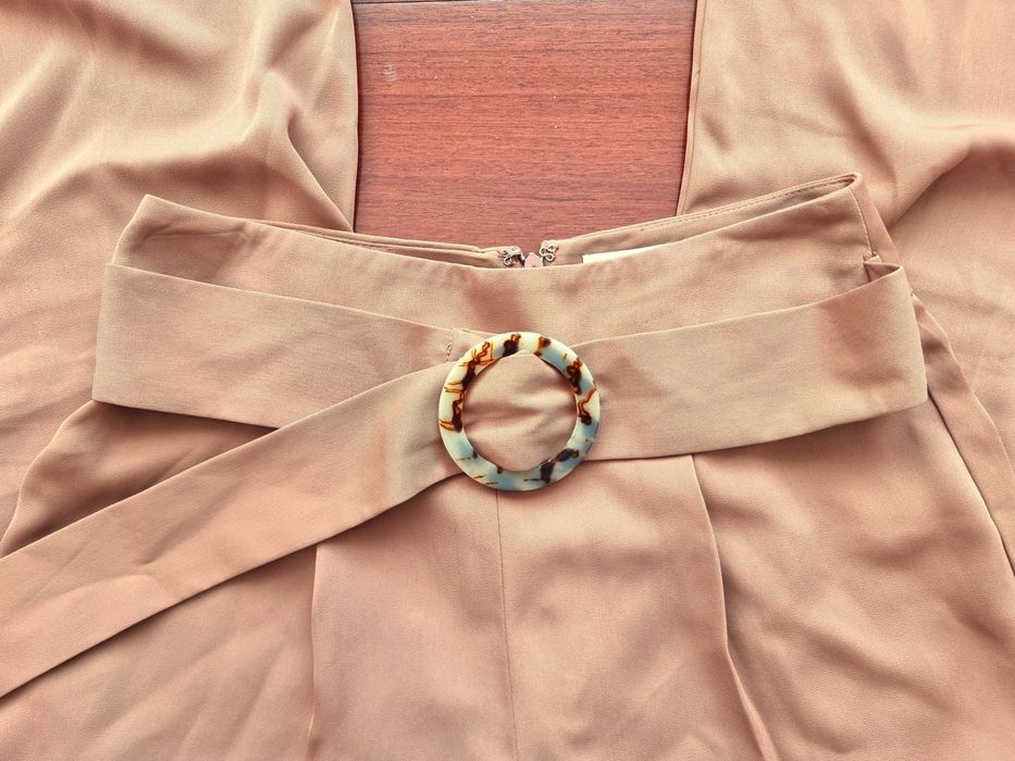 Calças largas castanhas/ caramelo Primark, tamanho 34 - nunca usadas