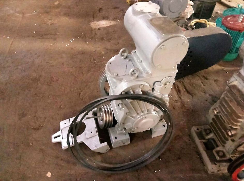 Вакуумний насос НВЗ-20Д АВЗ-20Д гарантія запчастини