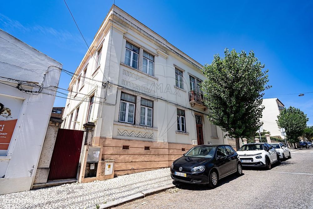 Apartamento T4 para venda