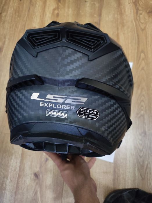 Capacete LS2 explorer carbon