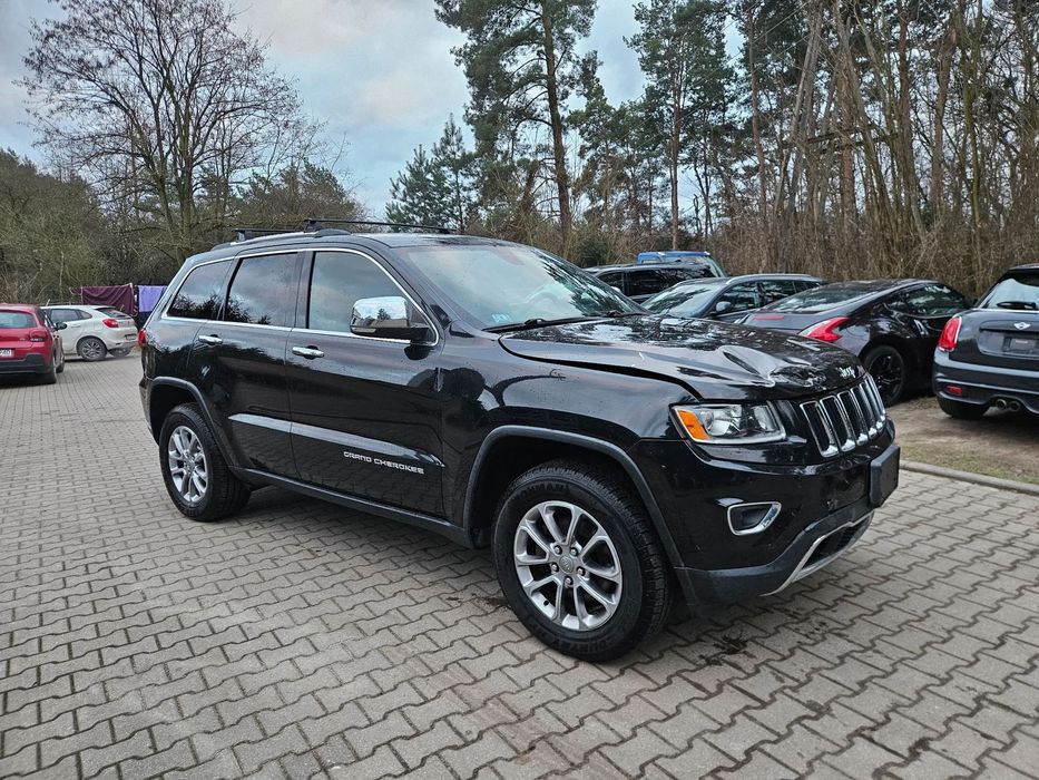 Jeep Grand Cherokee Limited 4x4 po konwersji na EU opłatach i Akcyzie stoi w PL w Poznaniu