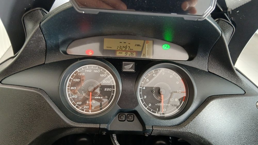 Honda Varadero XL1000VA -- 13.297Km