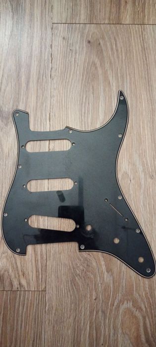 Pickguard do gitary Stratocsster S-S-S czarny