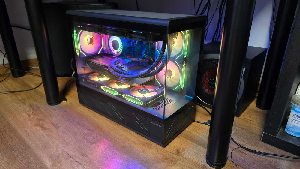 Komputer RYZEN 7 7800X3D, 32 GB DDR5, RX 9070 XT, 1TB SSD M2 Nowy