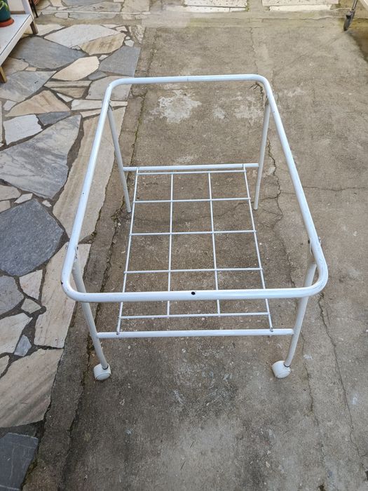 Suporte de alcofa ou berço