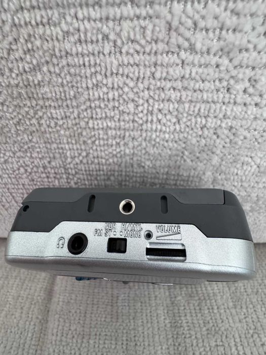 Aiwa - HS -TX596 Walkman - Sterio Radio cassete player