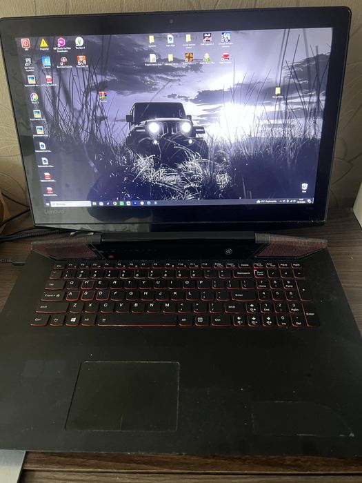 Laptop Lenovo y700 i5/12gb/nvidia geforce gtx/ssd250/500