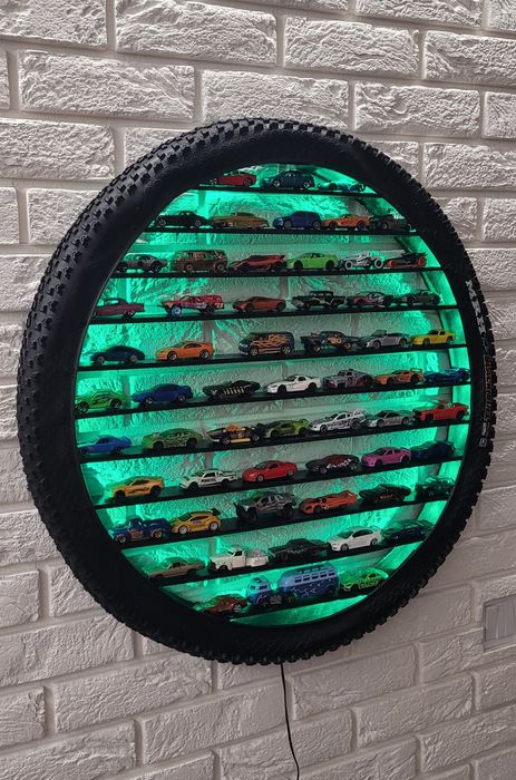 Koło podświetlane półki na Hot Wheels