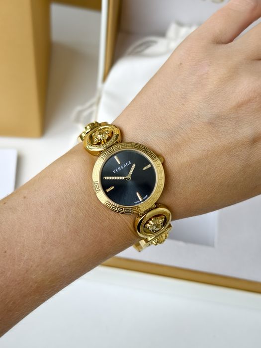 Жіночий годинник Versace