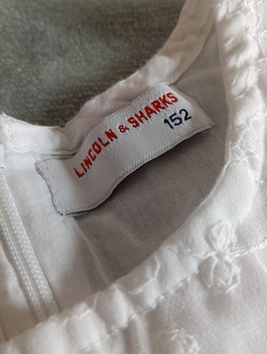 Sukienka biała Lincol& Sharks r. 152