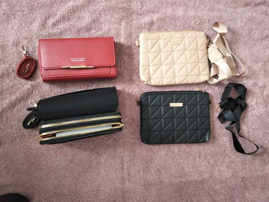 Жіночі сумочки .