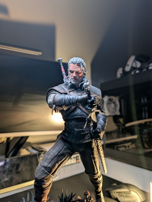 Figurka Geralt z Rivii - Wiedźmin (The Witcher)