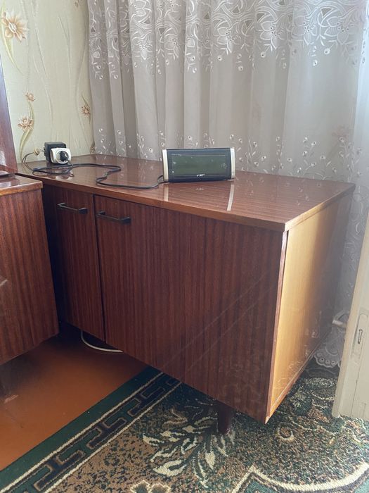 Продам  Стенку срочно