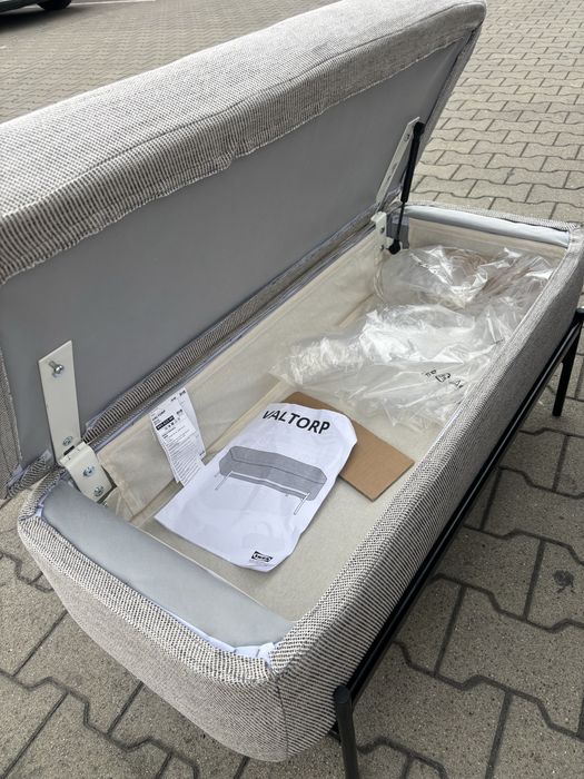 Nowa tylko złożona pufa Valtorp Ikea