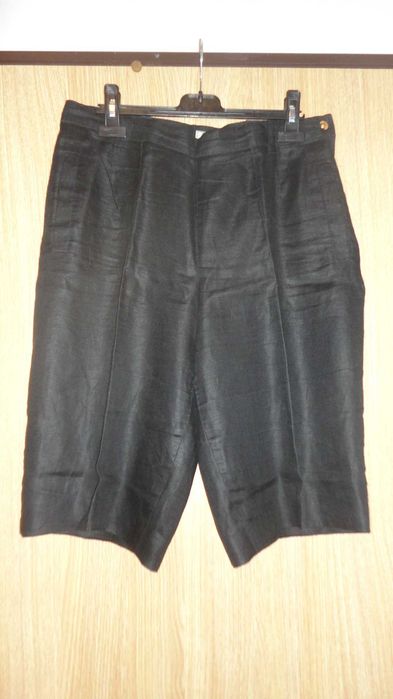 Black Women's Shorts by Trópico